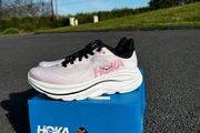 Hoka Clifton 10