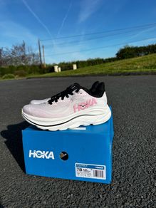 Hoka Clifton 10