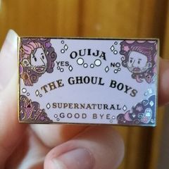 BuzzFeed Unsolved Watcher Enamel Pin