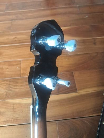 Banjo 4 string Tennessee & case