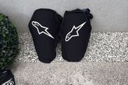 Alpine star knee pads