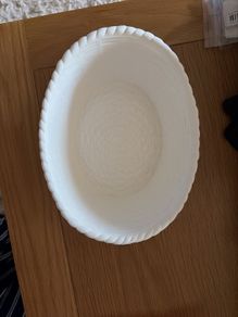 Plastic bowl
