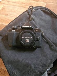 Olympus M10ii digital camera plus 3 lenses..as is