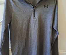 Under Armour Quarter zip size S