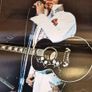 Two Rare Vintage Elvis Presley Magazines Elvis Remembered  & Memorial Edition ! Image 6