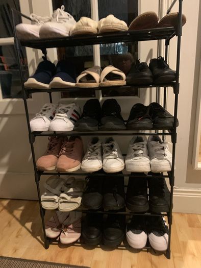shoe rack, no price below