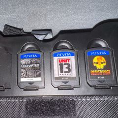 3 vita games (loose)