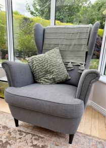 Arm chair