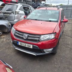 151 Dacia Sandero breaking for parts