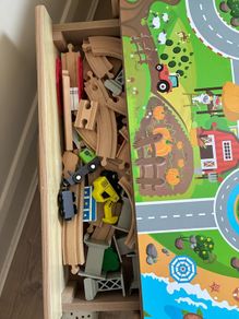 Train set with table