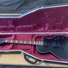 Esp Ltd Ec-256 Black Satin Pristine condition Volcanic ESP humbuckers Price New 525 euros with Hiscox Standard EF Guitar Case Black Price New 199 euros