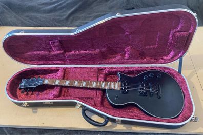 Esp Ltd Ec-256 Black Satin Pristine condition Volcanic ESP humbuckers Price New 525 euros with Hiscox Standard EF Guitar Case Black Price New 199 euros