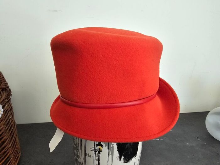 ladies hat