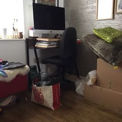 Small desk with Office Chair