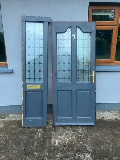 Muster joiner door and sidelight