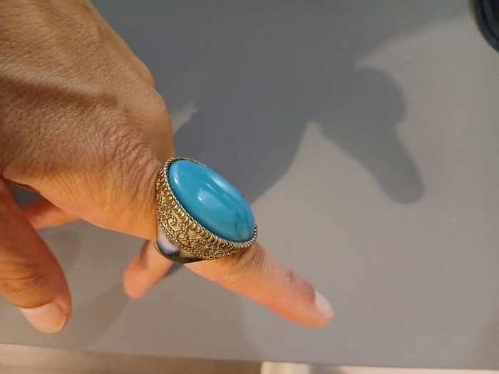 Stunning ring