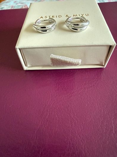 Astrid & Miyu crossover illusion Huggies in rhodium plated sterling silver BRAND NEW