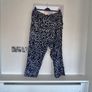 Ladies Black & White Trousers from Yours. Size UK 22-24 / EU 50-52 Image 7