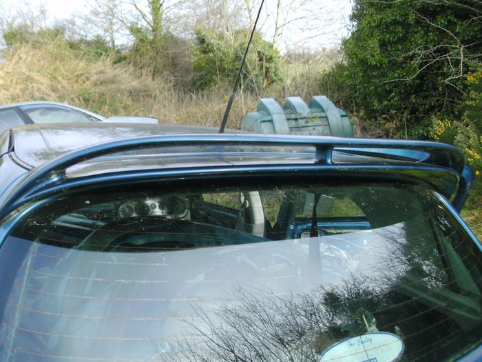 00-08 Nissan Almera Spoiler.