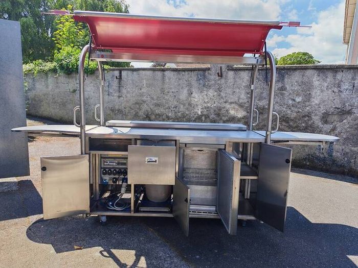Premium Barista Gull-Wing Mobile Coffee & Catering Pod