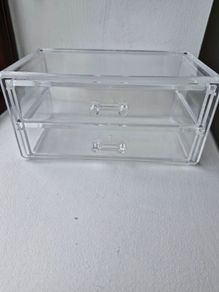 Storage box