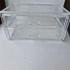Storage box