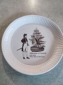 Vintage Wedgwood Millennium Of Tynwald 6" Myles Standish & William Bligh Plate