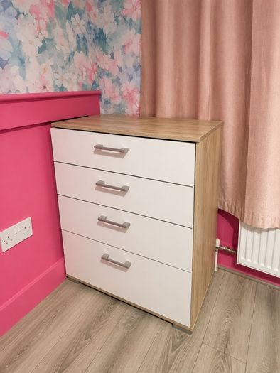 bedroom furniture set