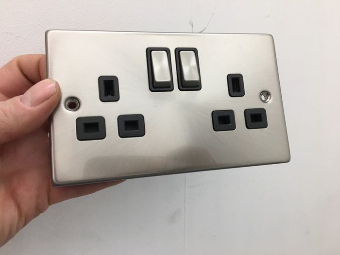 Satin Chrome Twin Switched Sockets Double Sockets