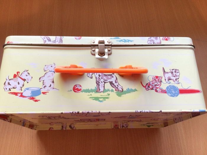 Cath Kidston Cath kids case tin