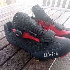 Fizik cycling shoes size EU39