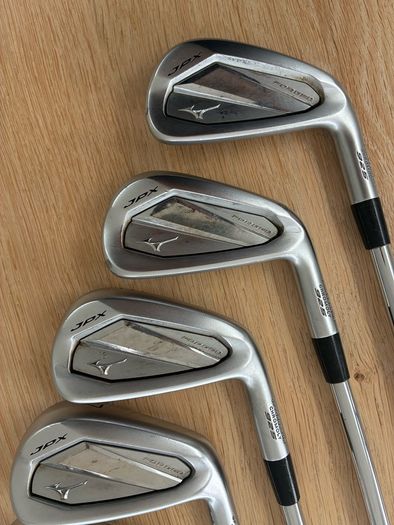 Mizuno JPX 925 Forged
