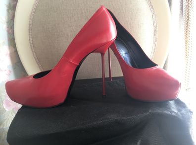 ISLO fully leather shoes. Uk 6 . As new.
