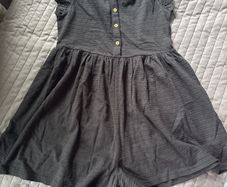 girls playsuit 10yrs