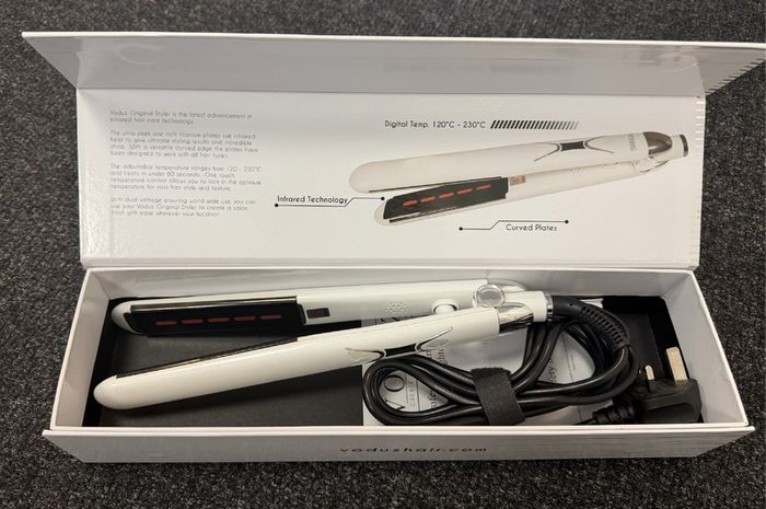 Voduz Infrared Straightener