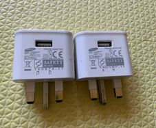 2x Original Samsung 5W USB Wall Chargers (UK 3-Pin Plug)