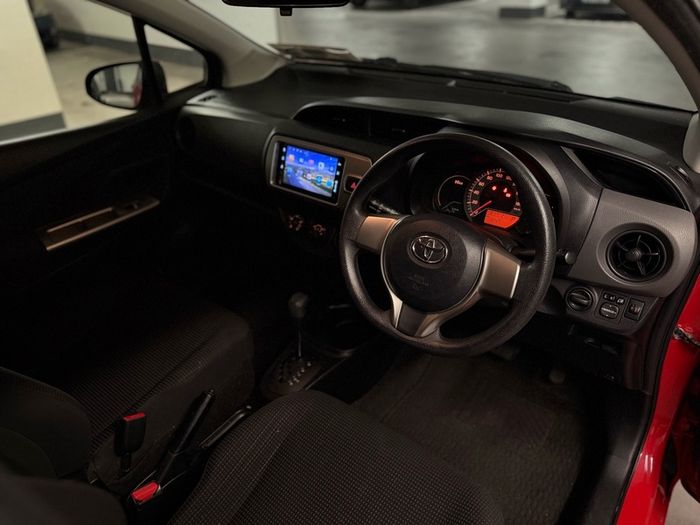 2016 Toyota Vitz