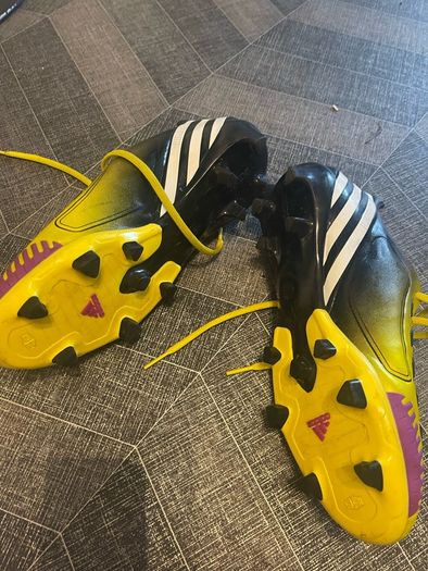 football boots size 7