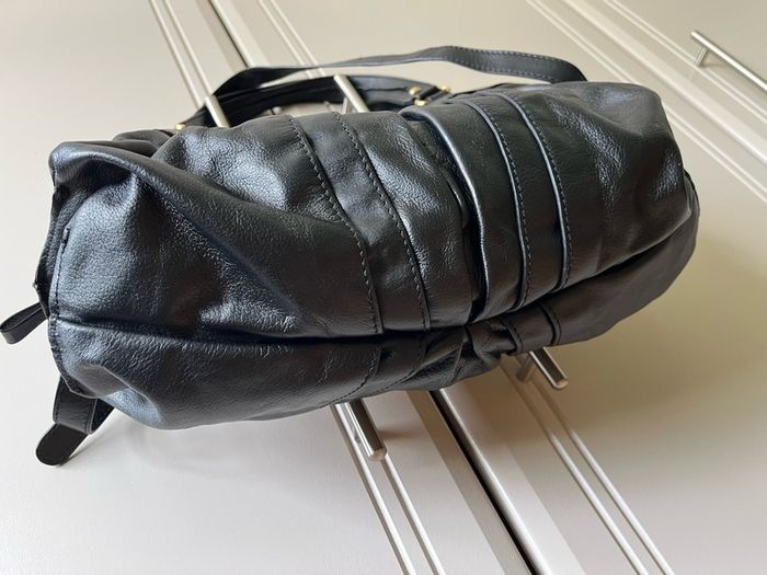 Risk London genuine leather handbag