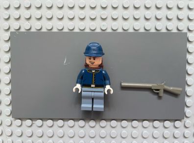 Lego the Lone Ranger tlr021 Cavalry Soldier minifigure- Backpack, Brown Eyebrows, Lopsided Open Mouth Smile, Stubble