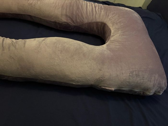 Chilling Home Pregnancy Pillow, U Shaped Maternity Full Body Pillow, Velvet