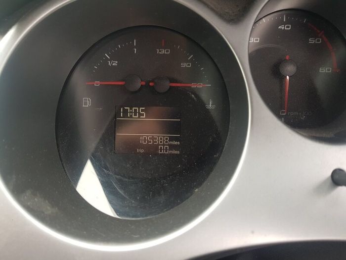 2012 Seat Altea XL 1.6l D auto Damaged Repairable