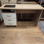 Desk & chair Image 2