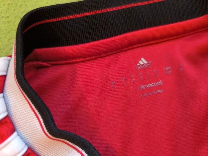 2015/17 Manchester United Adidas Jersey Size S Adults