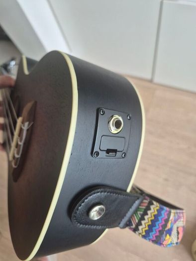 Flight concert ukulele