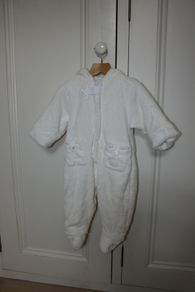Emile Et Rose Cream Snowsuit Age 6 - 9 Months Like New