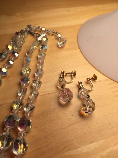 Crystal necklace and earring set