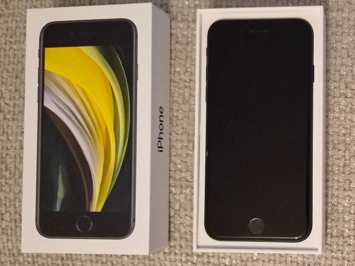 iPhone SE