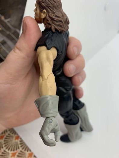 wwe elite Wrestlemania 34 The Undertaker with entrance greats clothing & stand action figure