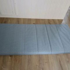 Single foam mattress